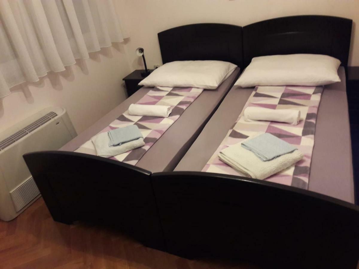 Apartments Loncar Zadar Luaran gambar